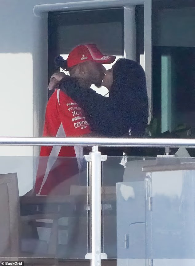 De nouvelles photos effrayantes montrent le moment intime de Kim