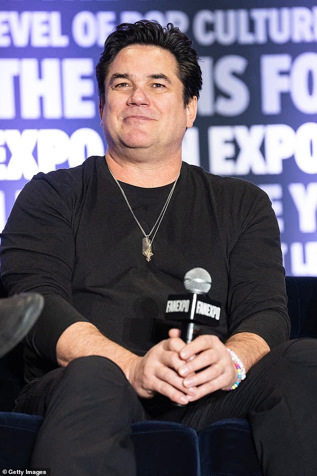 Dean Cain critiqué pour une blague cruelle se moquant de