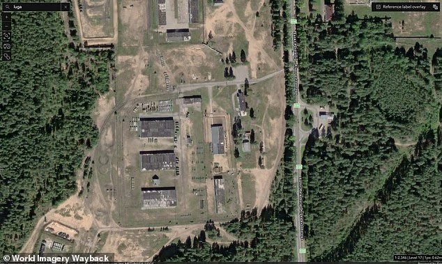 Des images satellite révèlent que Poutine « se prépare à