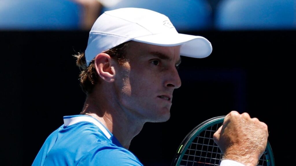 El australiano Tristan Schoolkett superó al favorito británico Dan Evans