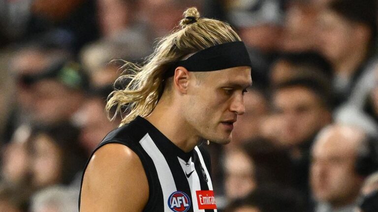 El capitán de Collingwood, Darcy Moore, podría perderse el resto