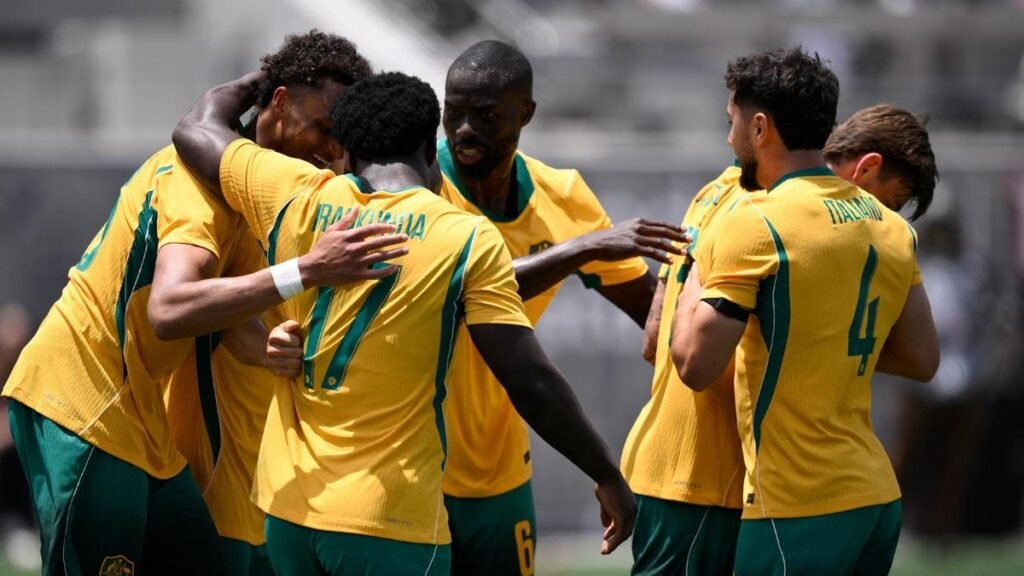 El entrenador de los Socceroos, Tony Popovic, "simplemente encantado" tras