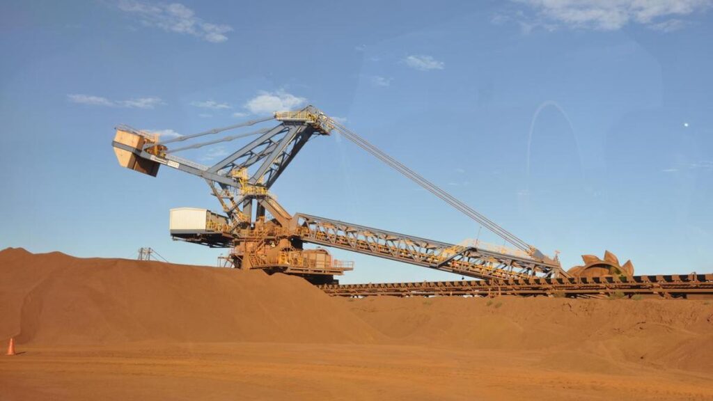 El gigante minero australiano Fortescue se enfrenta a una demanda