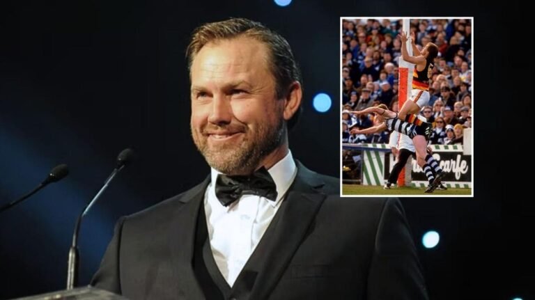El ícono de la AFL Tony Modra está 'estable' y