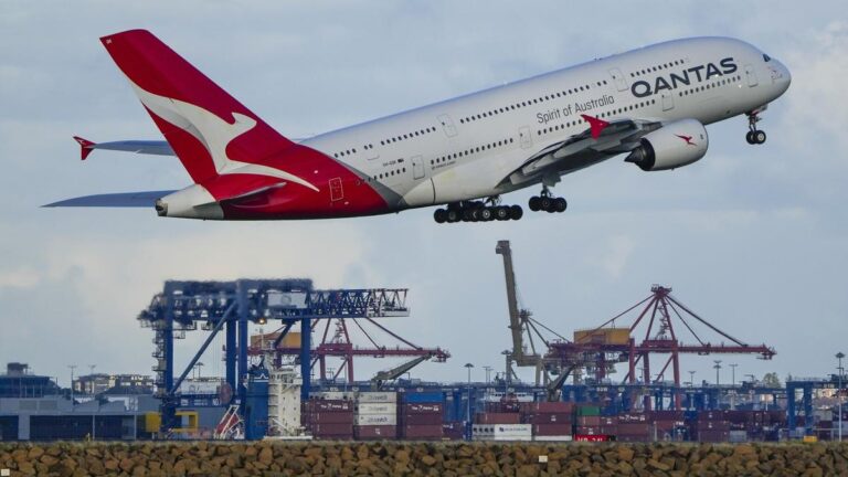 El super jumbo de Qantas fue golpeado después de que