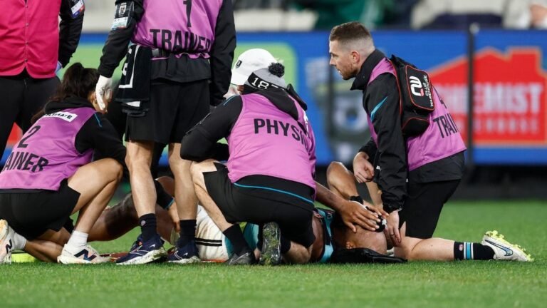 'Escenas desgarradoras' cuando la leyenda de Port Adelaide, Isawa Ratugolia,