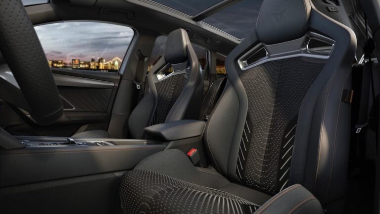 Hot Wagon: Cupra Leon VZx SportsTourer 2026 Precio en Australia