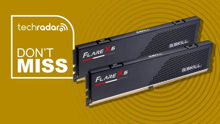 La RAM cuesta mucho, pero este kit DDR5 de 32