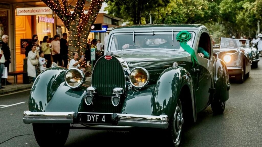 La colección de coches de Clive Palmer en exposición