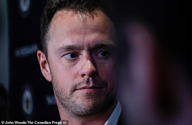 La légende du hockey qui a remporté trois coupes Stanley