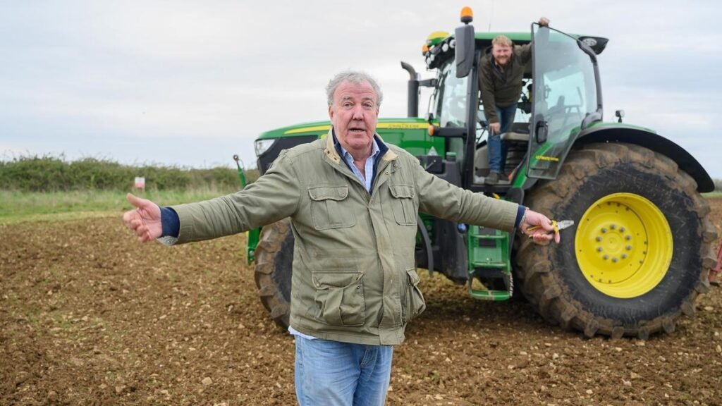La leyenda de la televisión británica Jeremy Clarkson anuncia un