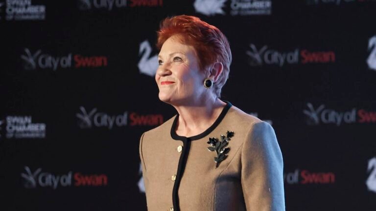 La líder de One Nation, Pauline Hanson, habla sobre la