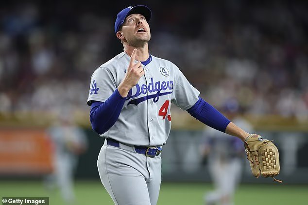La star des LA Dodgers, Christian, tient tête à ses