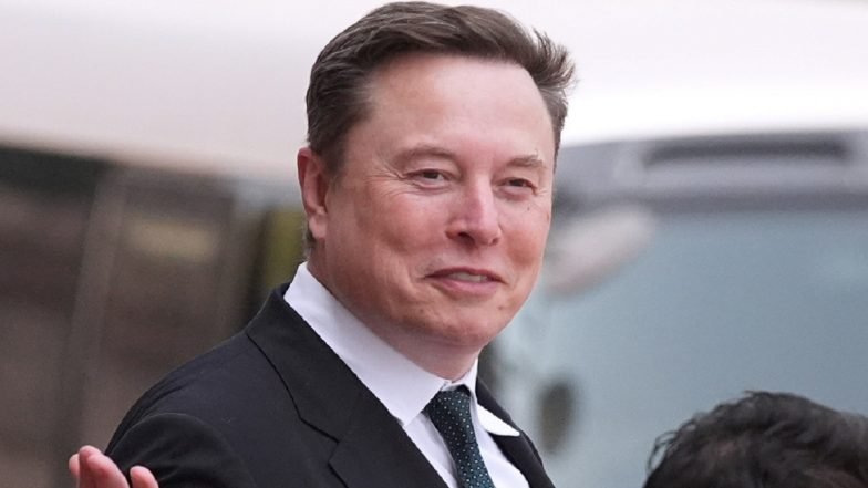 La valorisation de SpaceX s'élève à 2,7 billions de dollars,
