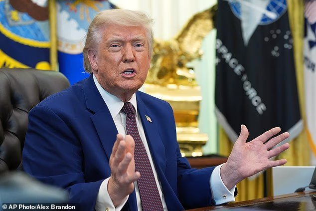 Le déclencheur secret effrayant de Trump qui entraînerait les troupes