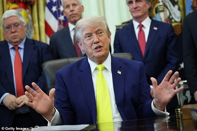 Le fan des Knicks, Donald Trump, assistera au troisième match