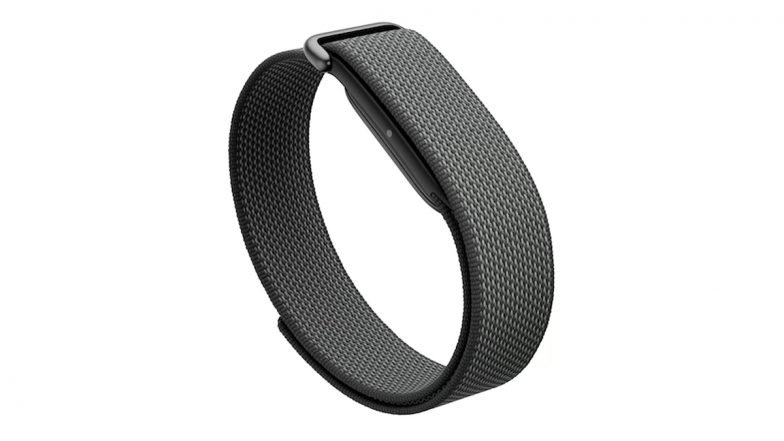 Le tracker d'activité Google Fitbit Air sera bientôt lancé en