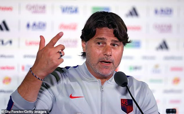 L'entraîneur américain Mauricio Pochettino exhorte les fans à recréer la