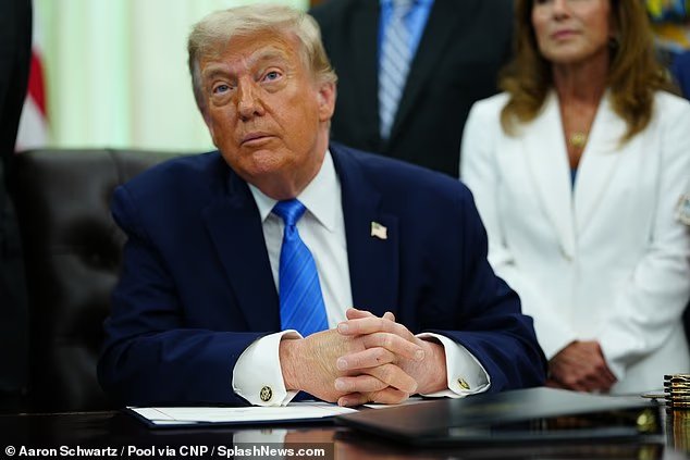 Les États-Unis attaquent l’Iran alors que Trump lance de nouvelles