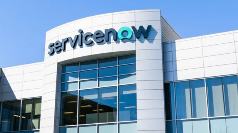 Licenciements chez ServiceNow : le géant du logiciel supprime des centaines