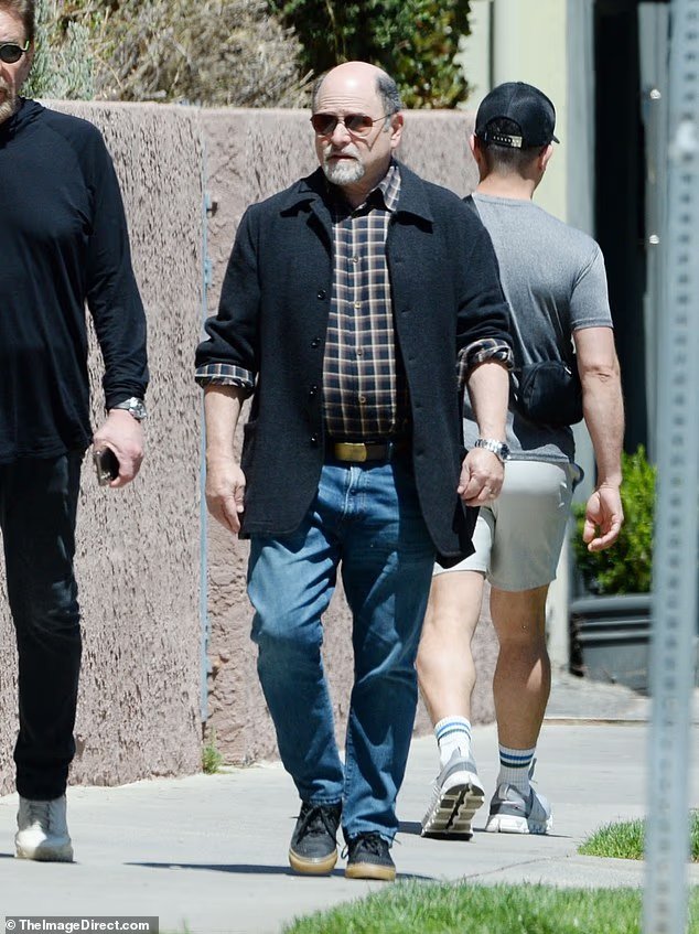L'icône de Seinfeld Jason Alexander, 66 ans, fait une rare