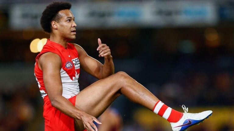 Los Swans van por delante en una carrera contrarreloj para