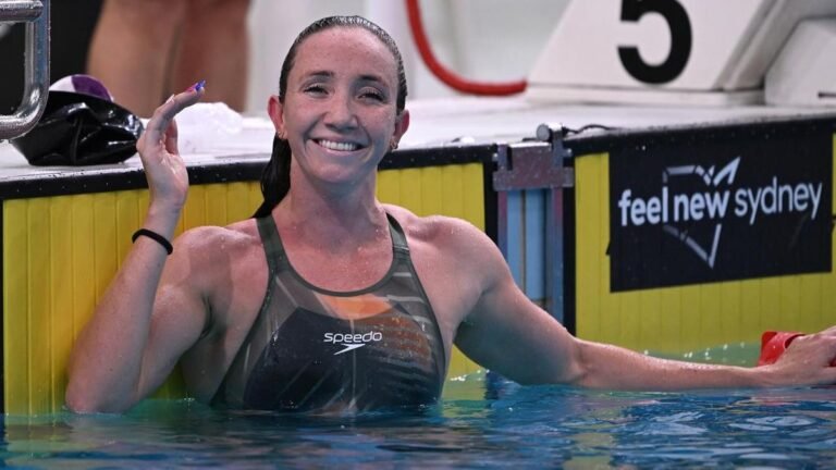 Molly O'Callaghan y Lani Pallister encabezan el equipo de natación