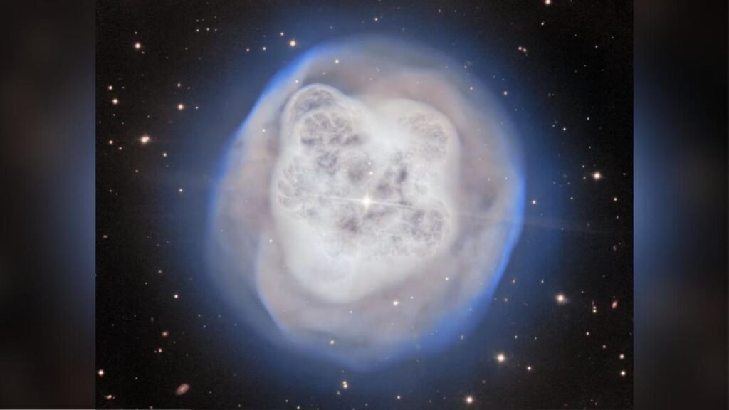 Nebulosa de la Bola de Cristal: Muerte de una estrella