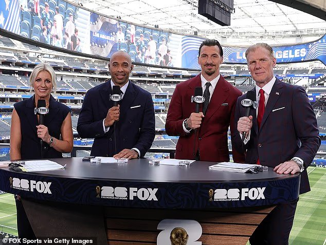 Rebecca Lowe, animatrice de la Coupe du monde Fox, affronte