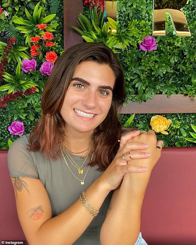 Révélé : Un héros de 24 ans qui a sauvé la VIE