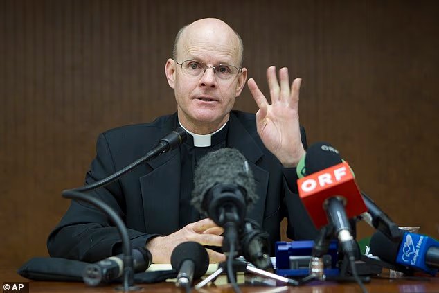 Revirement choquant après que le plus grand exorciste américain ait