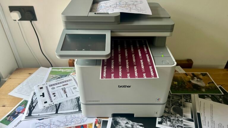 Revisión de la impresora láser color Brother MFC-L8970CDW