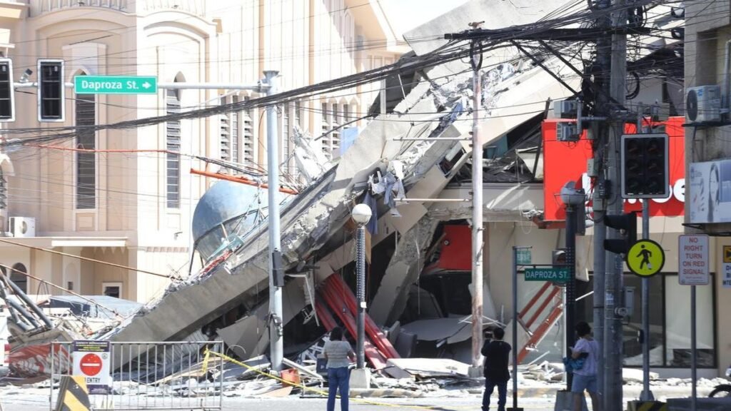 Se eleva a 35 el número de muertos por un
