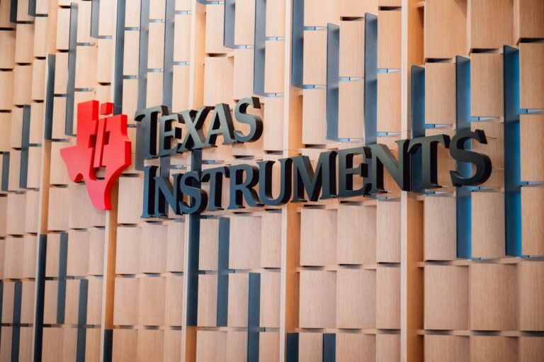Texas Instruments planea dominar las computadoras personales: una guerra de