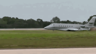 Un jet privado explota en una enorme bola de fuego