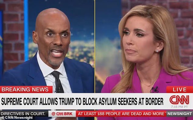 Un panel de CNN a éclaté après qu'un ancien collaborateur