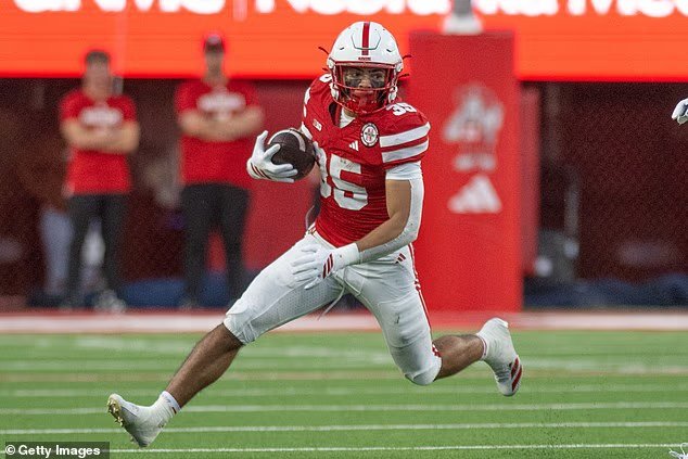 Une star du football universitaire arrêtée suite à une altercation