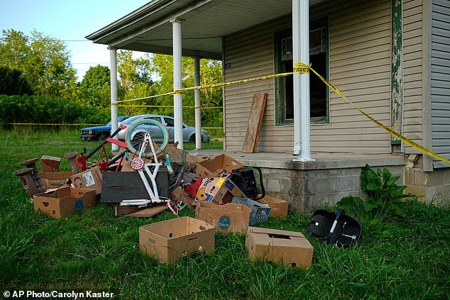 À l'intérieur de la « Maison des horreurs » du
