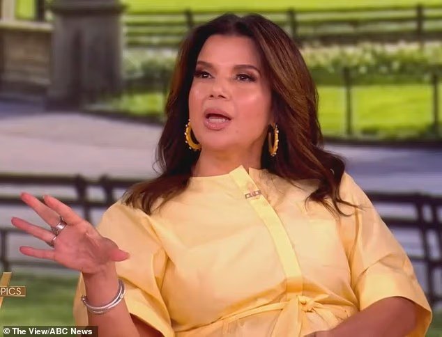 Ana Navarro critique Joy Behar après que l'animatrice de View