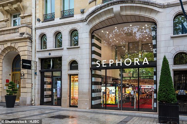 Avertissement urgent pour les acheteurs de Sephora car le shampooing