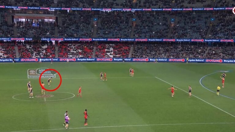 Carlton expuso las reglas de la AFL con una acción