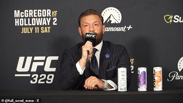 Conor McGregor retient ses larmes en parlant du retour de