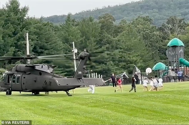 Des hélicoptères Black Hawk sont nécessaires pour sauver d'urgence les