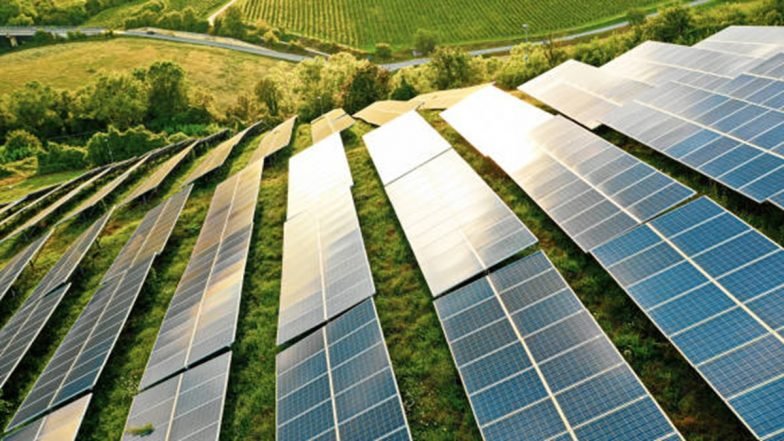 Des scientifiques chinois développent une technologie solaire qui transforme l'eau