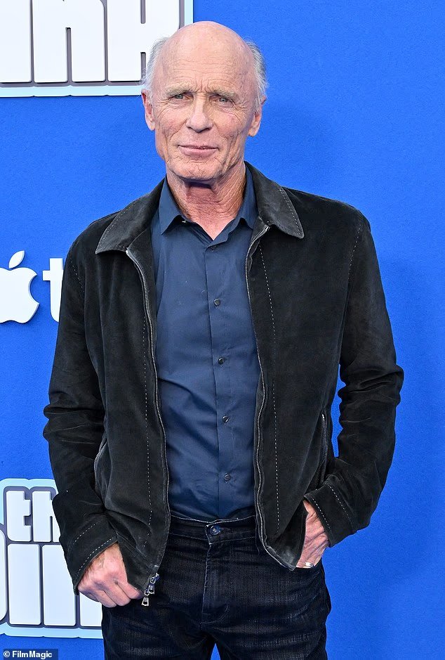 Ed Harris critique Taylor Sheridan dans une superbe tirade sur