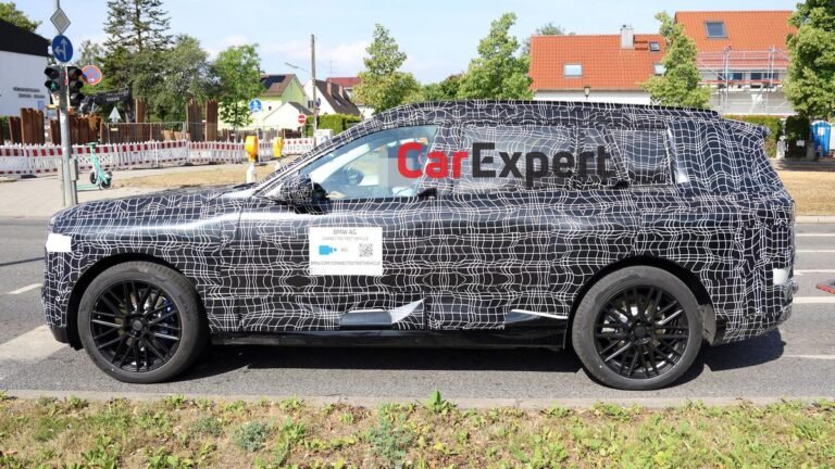 El BMW iX7 2027 aporta un nuevo estilo audaz y