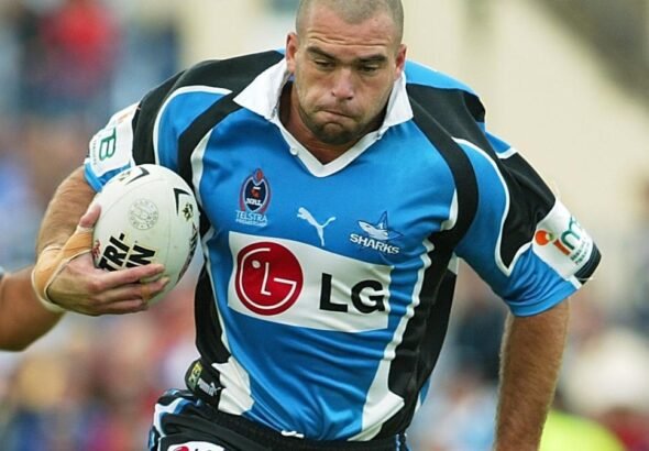 El muy querido exjugador de la NRL Carl Lovell murió