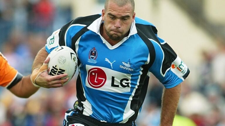 El muy querido exjugador de la NRL Carl Lovell murió