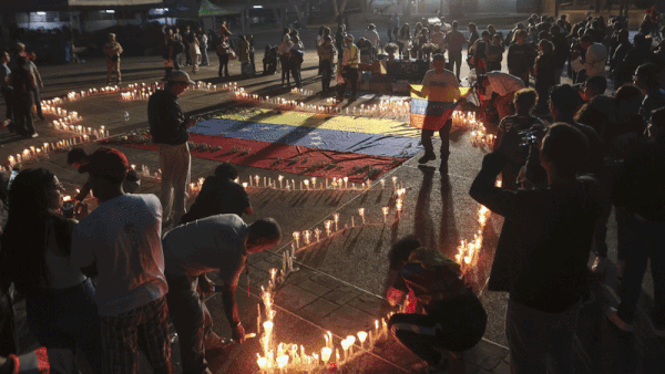 El número de muertos por el terremoto de Venezuela sigue