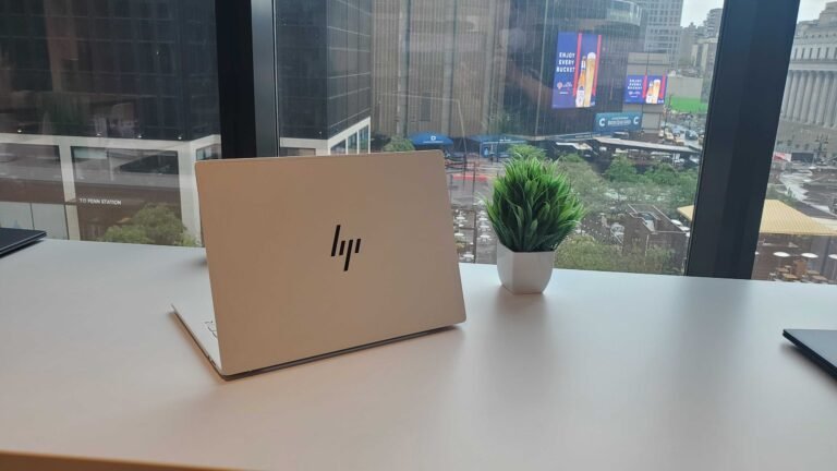 HP multada con la friolera de 1.400 millones de rupias